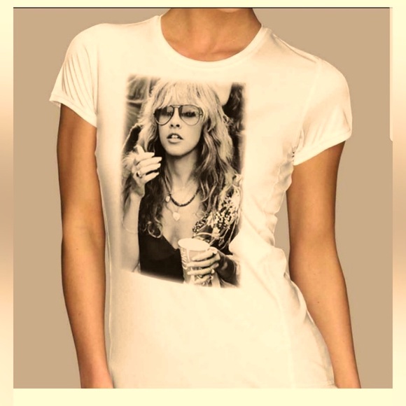 Stevie Nicks Fleetwood Mac White Custom 70’s T-Shirt ~X-Large ~ Unisex - Picture 3 of 4